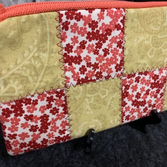 Handmade Quilted Wallet/Pouch - Picture 2 of 6